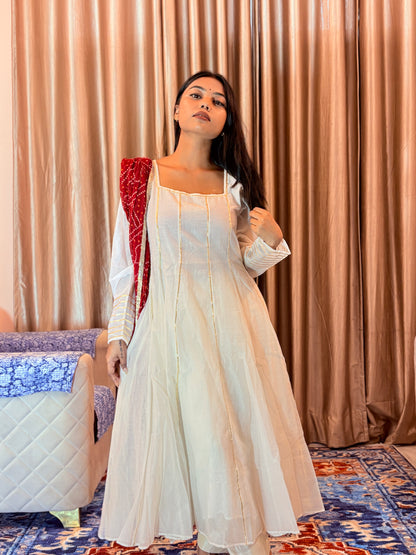 Chaandni Mul Chanderi Gotta Suit with Bandhani Dupatta
