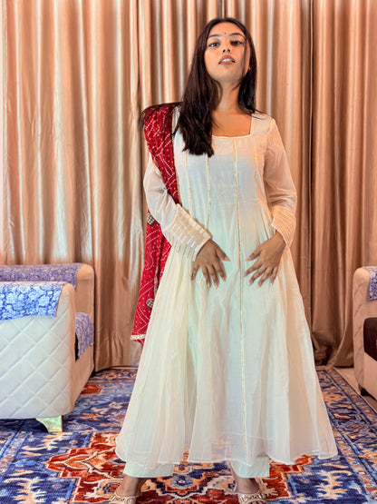 Chaandni Mul Chanderi Gotta Suit with Bandhani Dupatta